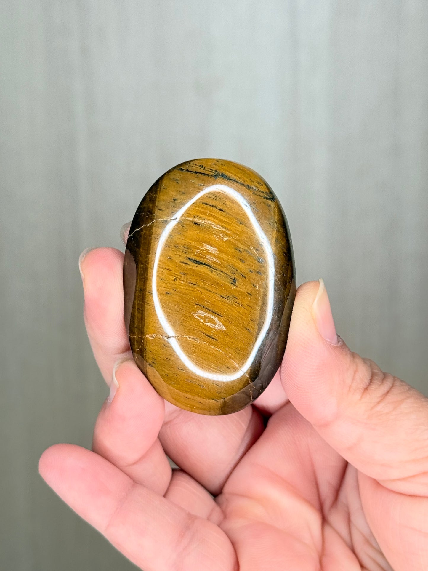 Golden Tiger’s Eye Palmstone – Mystical Crystal for Focus & Protection - Auralis Crystals