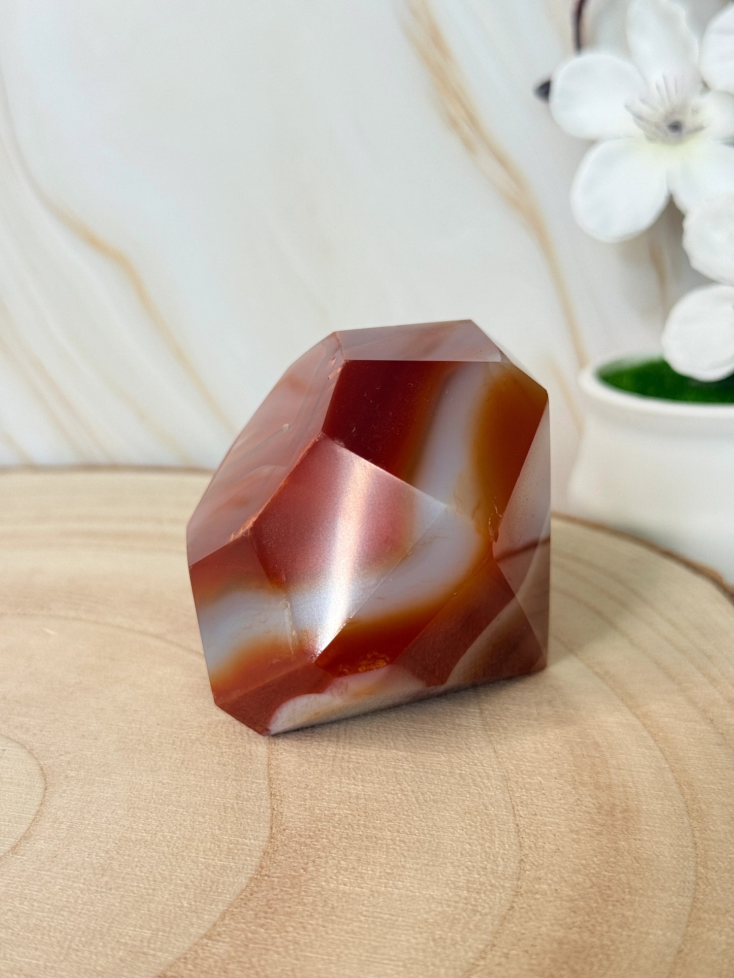 Sardonyx Crystal Diamond | Strength & Courage Carving
