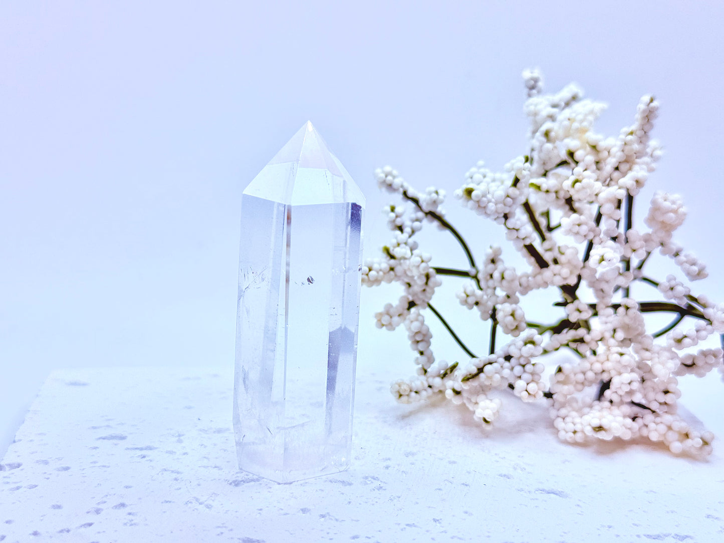 High Quality Clear Quartz Small Tower