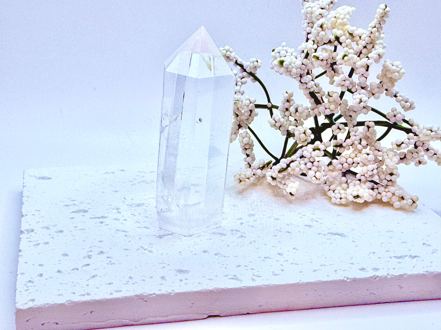 High Quality Clear Quartz Small Tower