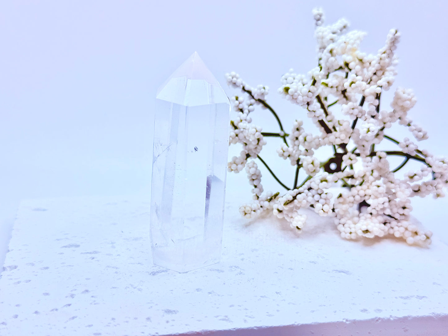 High Quality Clear Quartz Small Tower