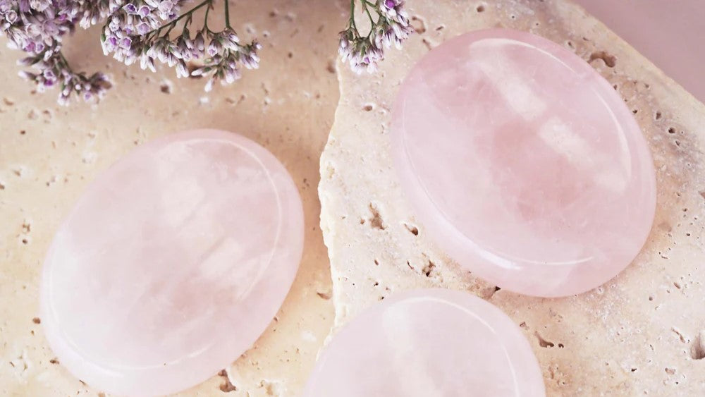 What Are Worry Stones and How to Use Them? - Auralis Crystals