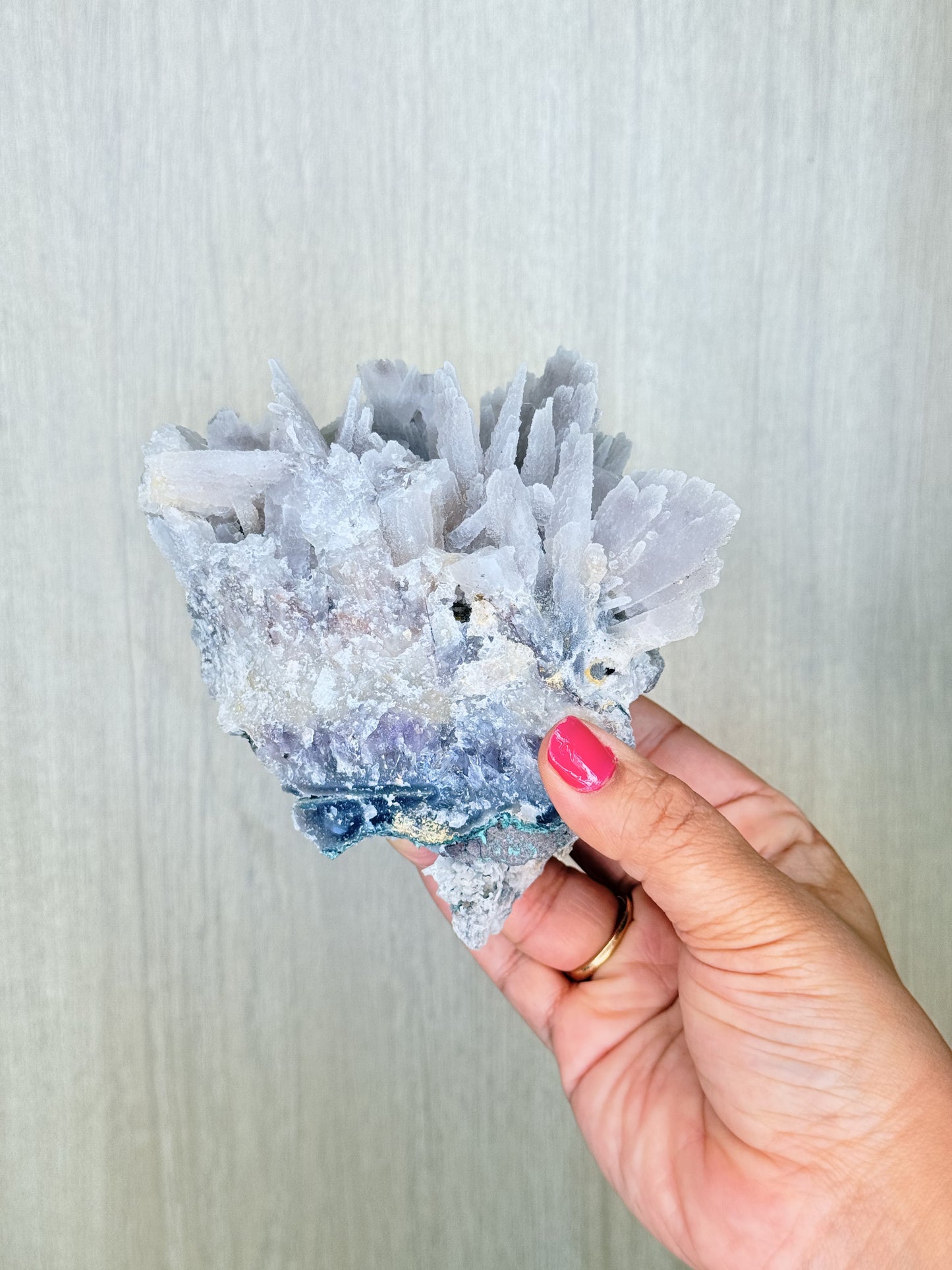 🤍 Anhydrite Specimen | Celestial Stillness. Quiet Expansion.