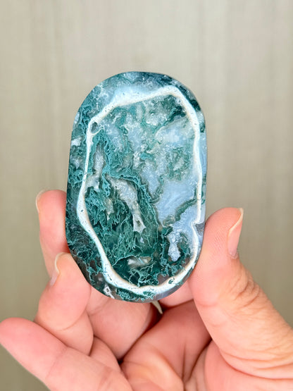 Moss Agate Palmstone – Mystical Crystal for Grounding & Growth - Auralis Crystals