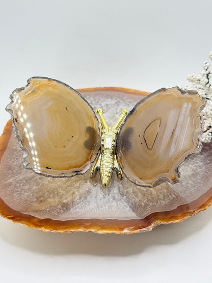 Natural Agate Slice Butterfly – Brazilian Crystal Objet d’Art - Auralis Crystals