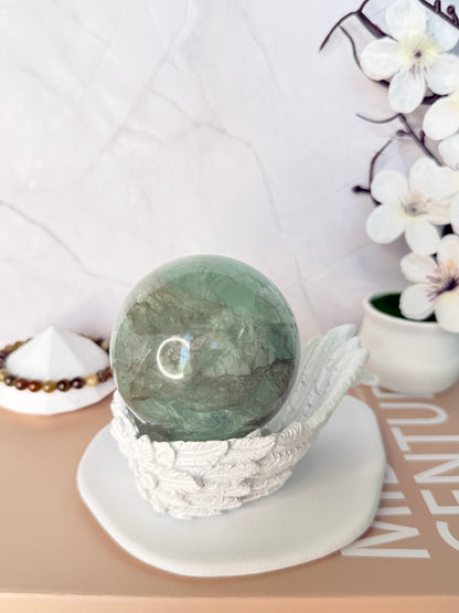 🌀 Baja Blast Green Fluorite Sphere – Clarity in Motion - Auralis Crystals