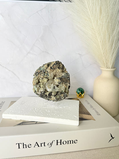 Forest Green Chalcedony with Dogtooth Calcite Raw Specimen (Jalgaon Mine, Maharashtra, India)