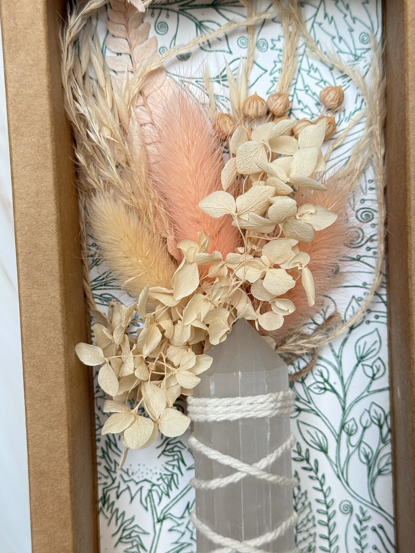 Selenite Crystal Point Bouquet | Blush Dried Flower & Crystal Gift Box | Boho Crystal Gift