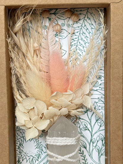 Selenite Crystal Point Bouquet | Blush Dried Flower & Crystal Gift Box | Boho Crystal Gift