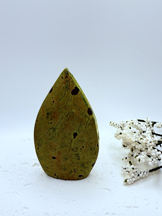 Atlantisite Flame Ornament