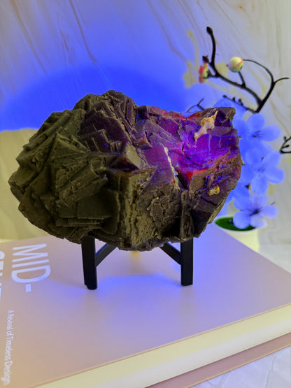 Black Fluorite Specimen | Rare Red UV Fluorescence | Raw | 18.5cm | Pakistan