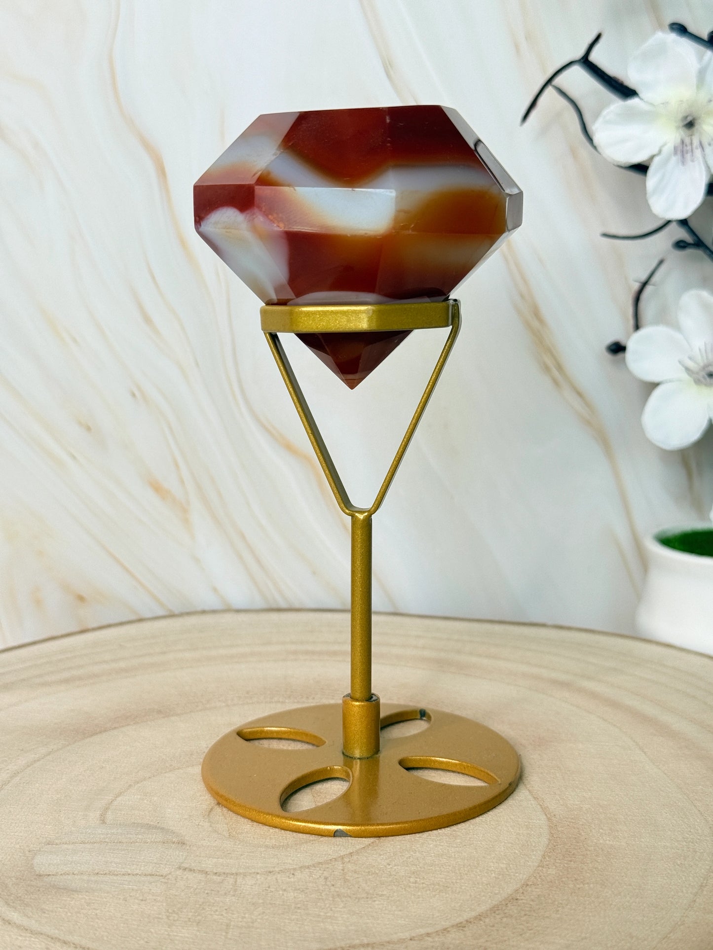 Sardonyx Crystal Diamond | Strength & Courage Carving