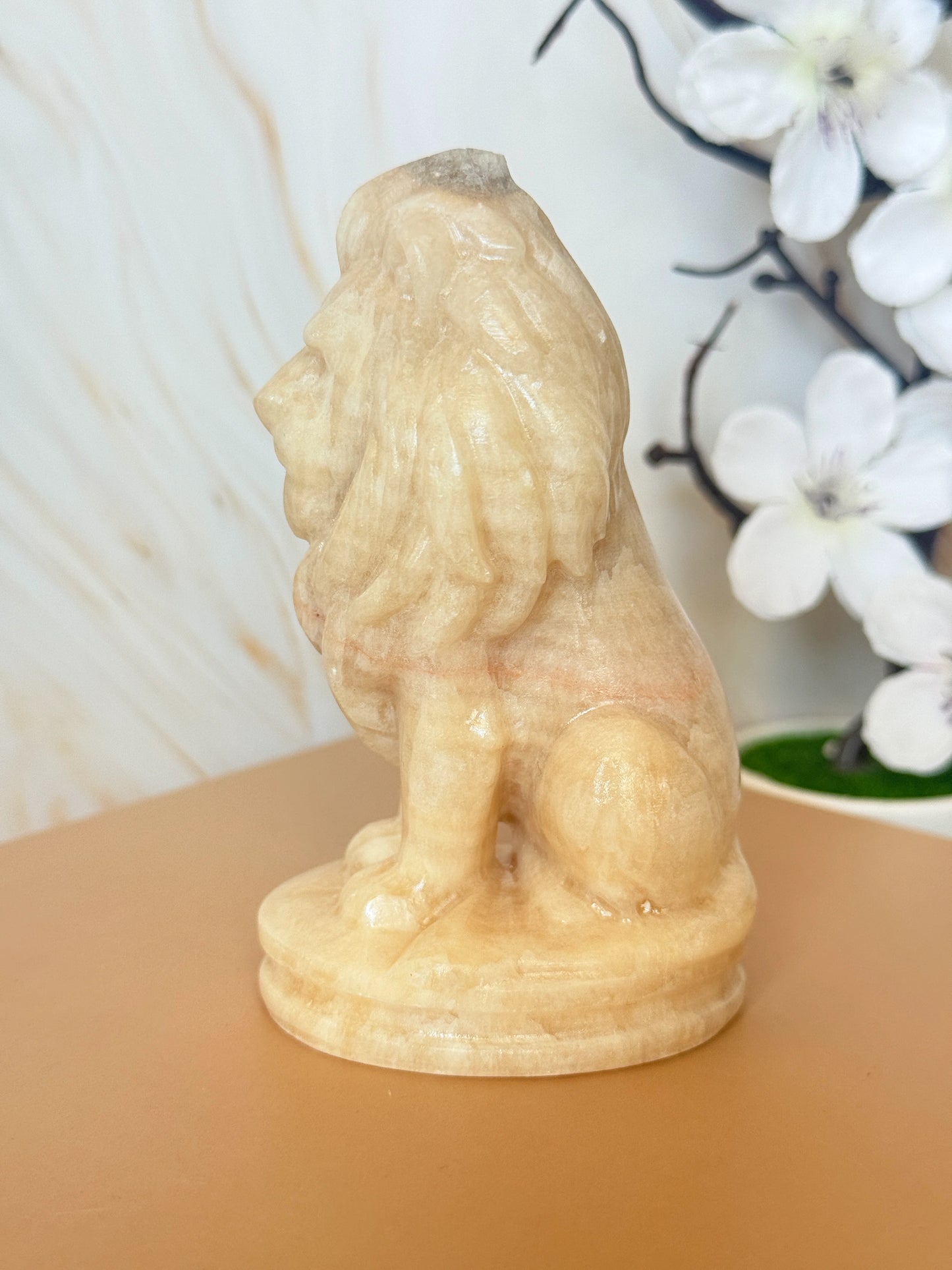 Jade Lion Figurine | Crystal Carving for Strength & Protection
